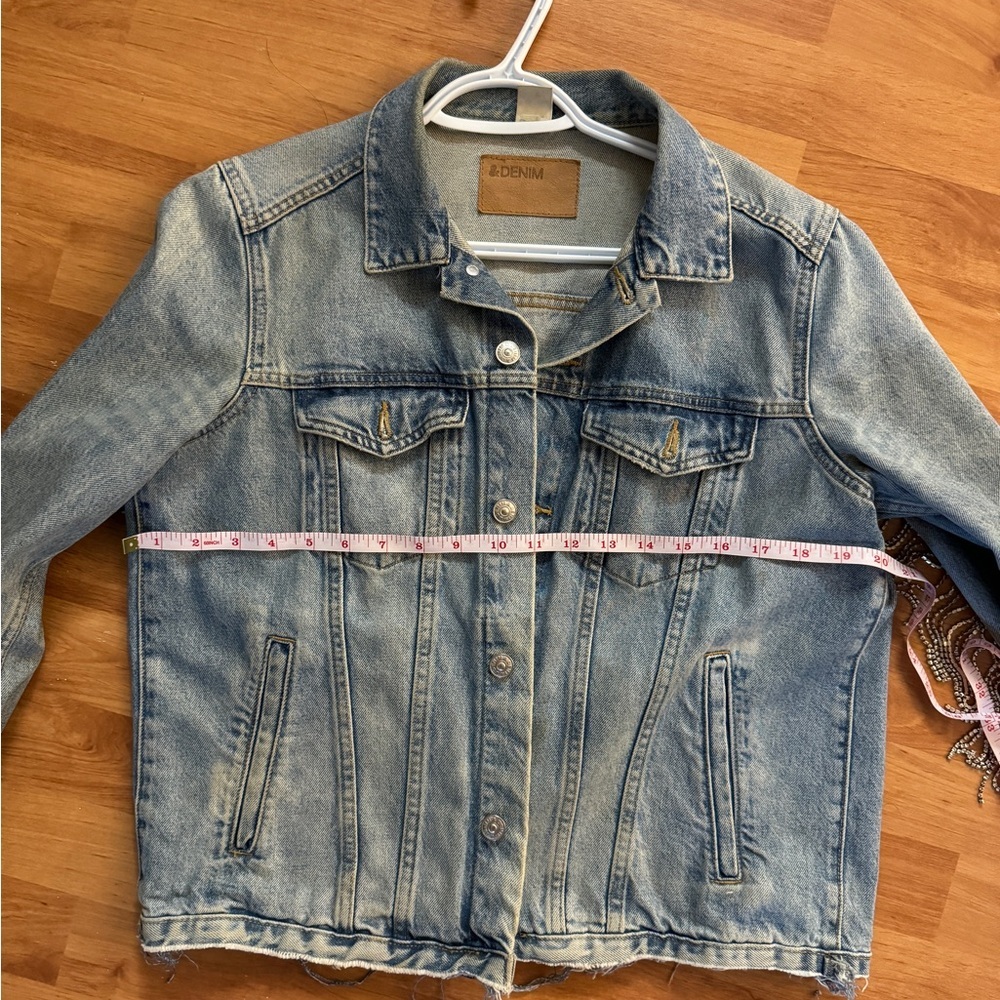 Custom crystal fringe denim jacket - Picture 5 of 6